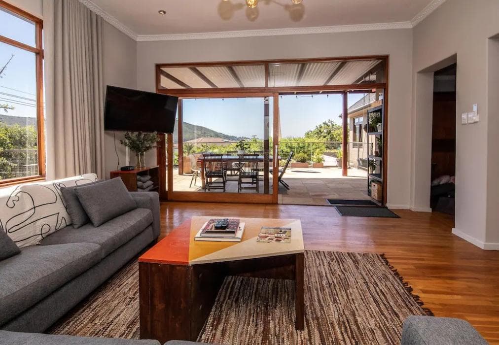 Higgovale Family Villa