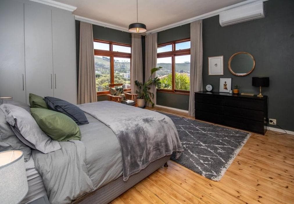 Higgovale Family Villa