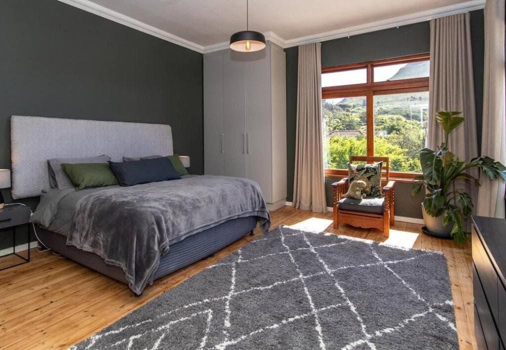 Higgovale Family Villa