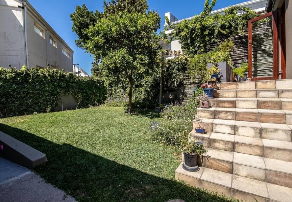 Higgovale Family Villa