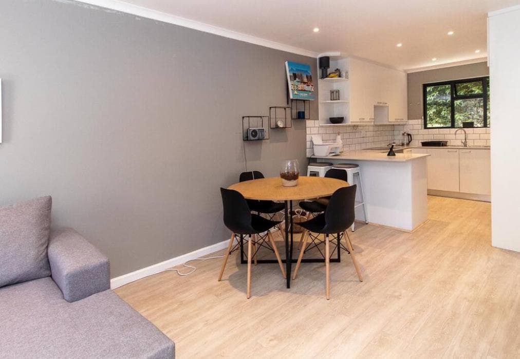 Higgovale Family Villa