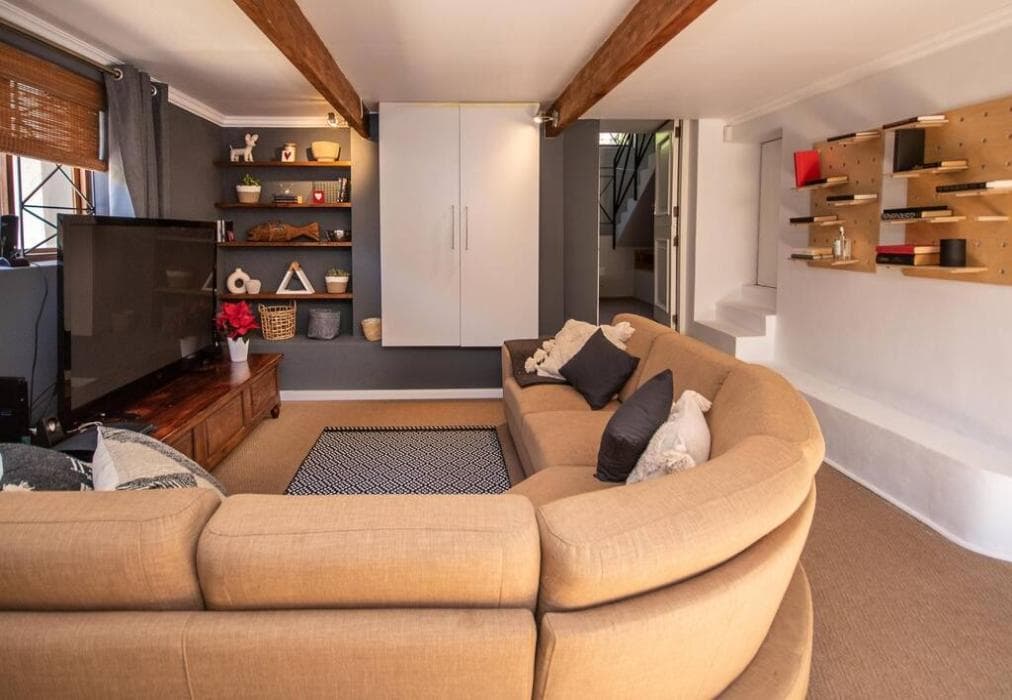 Higgovale Family Villa