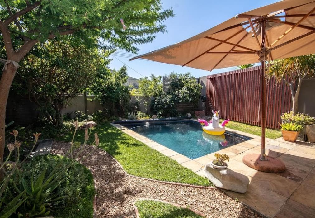 Higgovale Family Villa