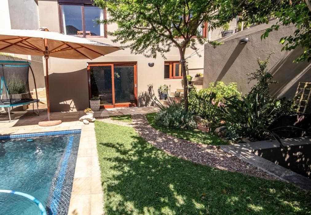 Higgovale Family Villa