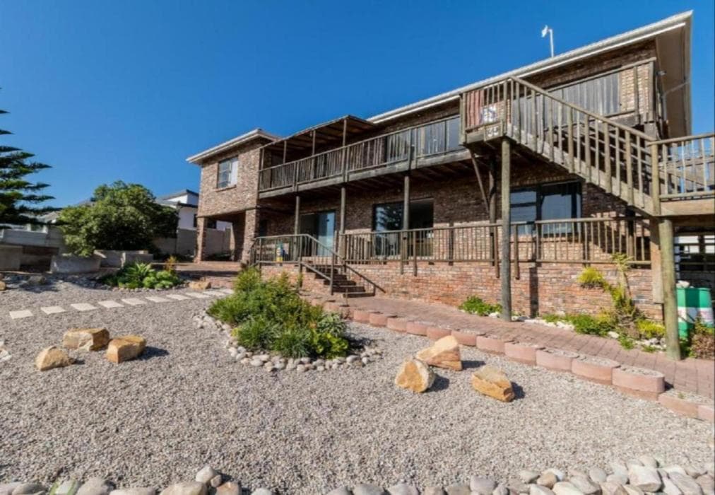 Voorbaai Holiday Home