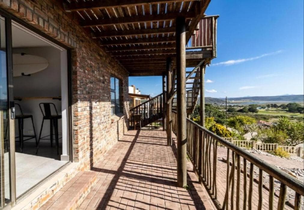 Voorbaai Holiday Home