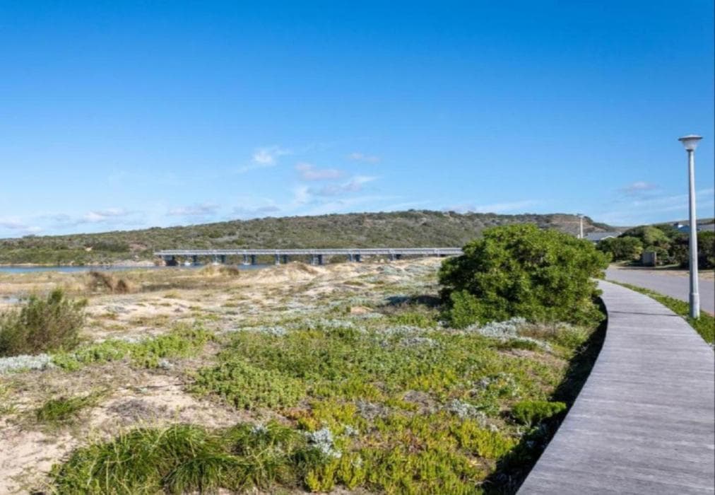 Voorbaai Holiday Home