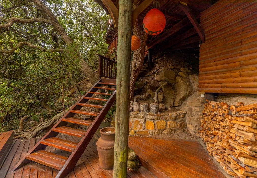 Ballots Bay Treehouse