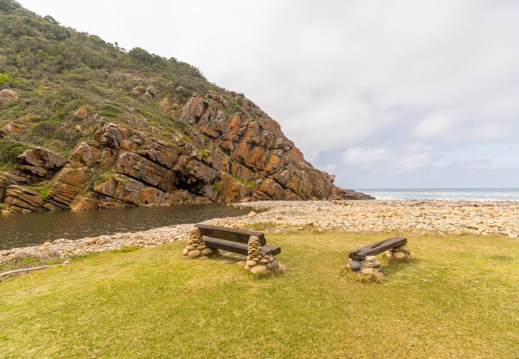 Ballots Bay Treehouse