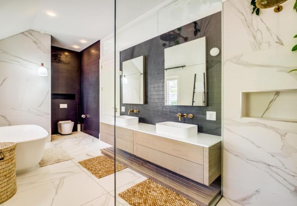 Oranjezicht Heritage Home