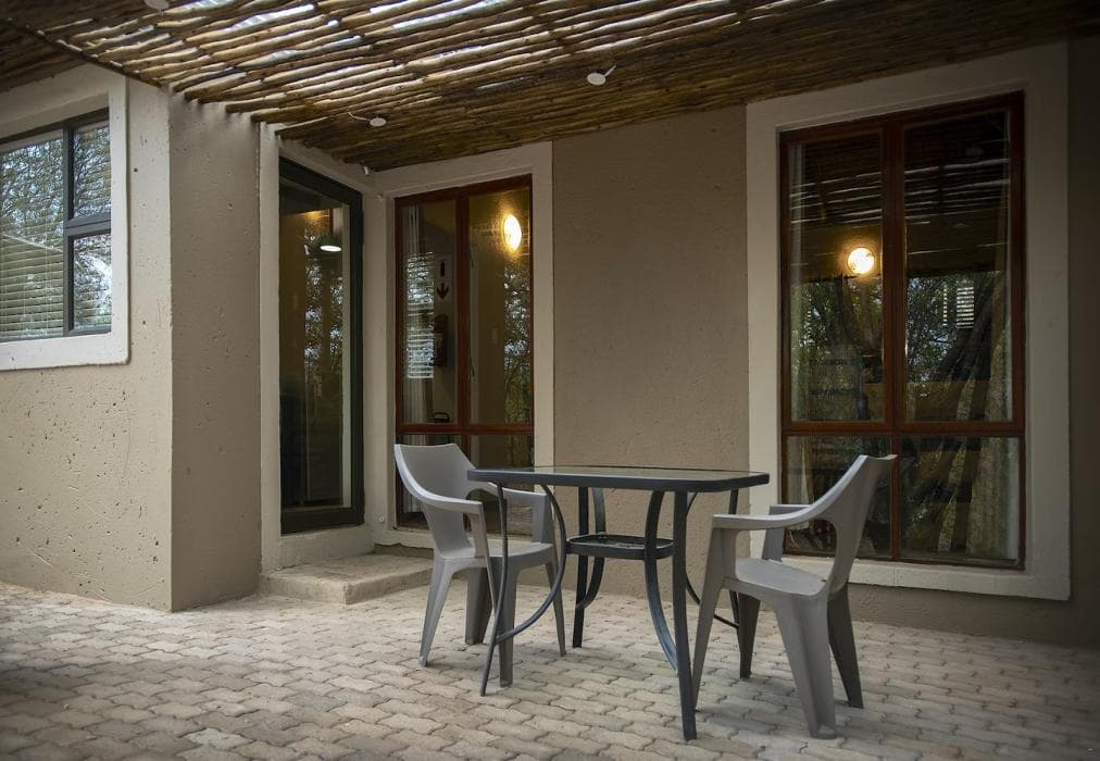 Mabalingwe Elephant Lodge 267-8