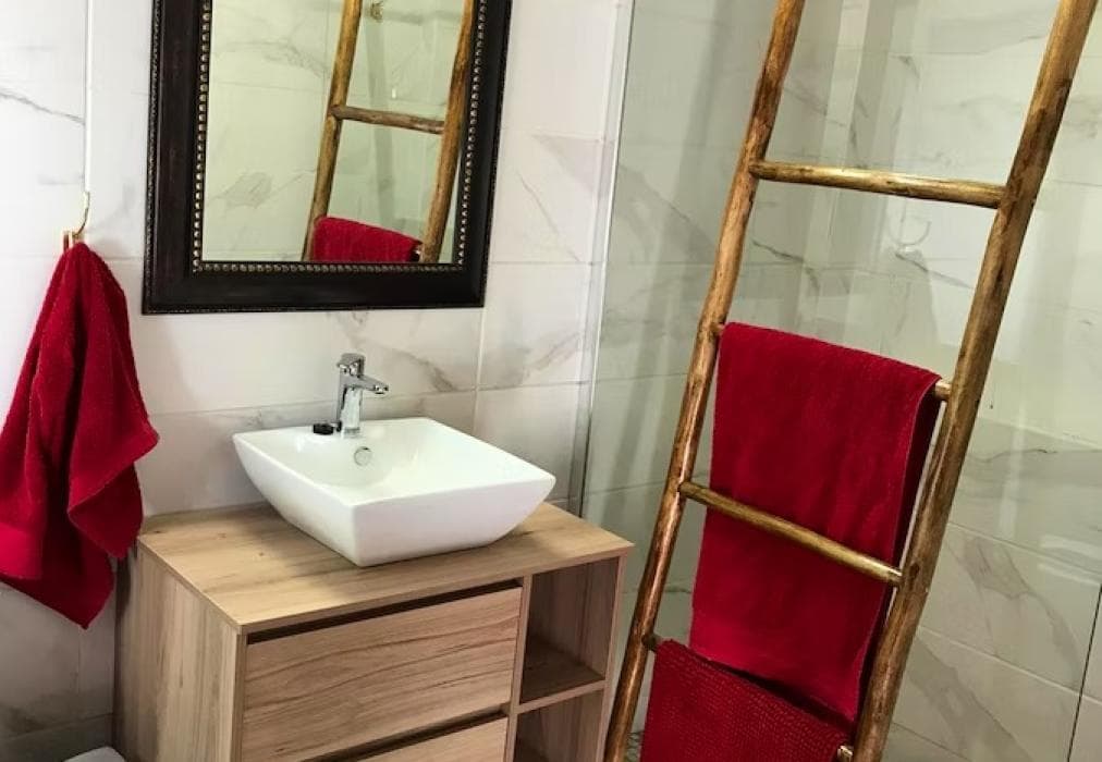 Mabalingwe Elephant Lodge 267-8