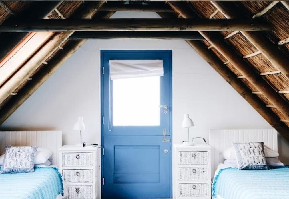 Zula Beach House and Cottage