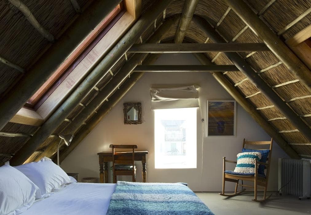 Zula Beach House and Cottage