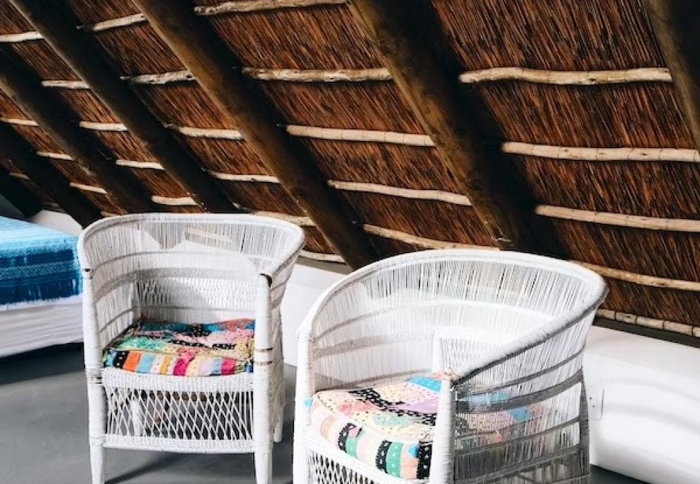 Zula Beach House and Cottage