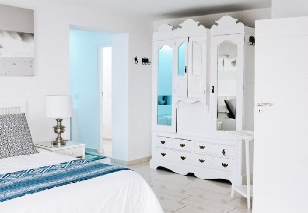 Zula Beach House and Cottage