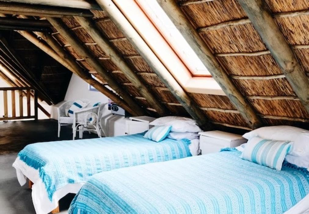 Zula Beach House and Cottage