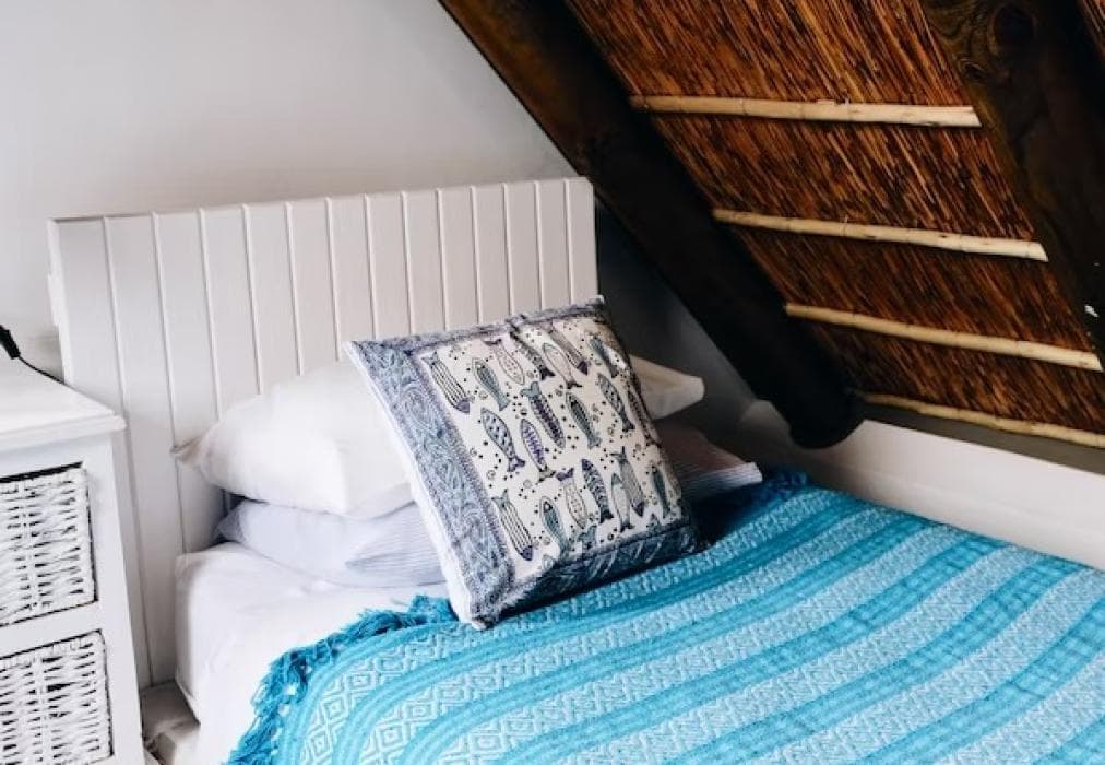 Zula Beach House and Cottage