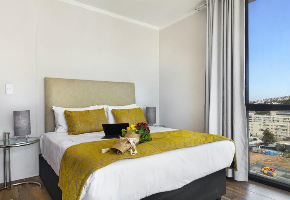 Urban Oasis at Four Seasons