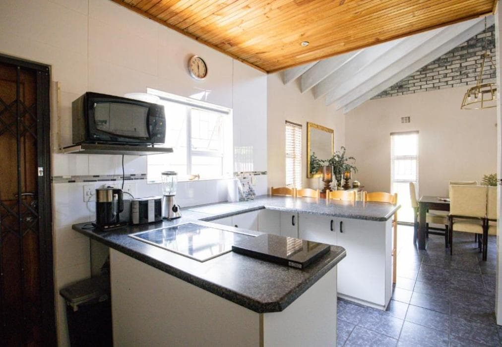 Fairview Crescent 03