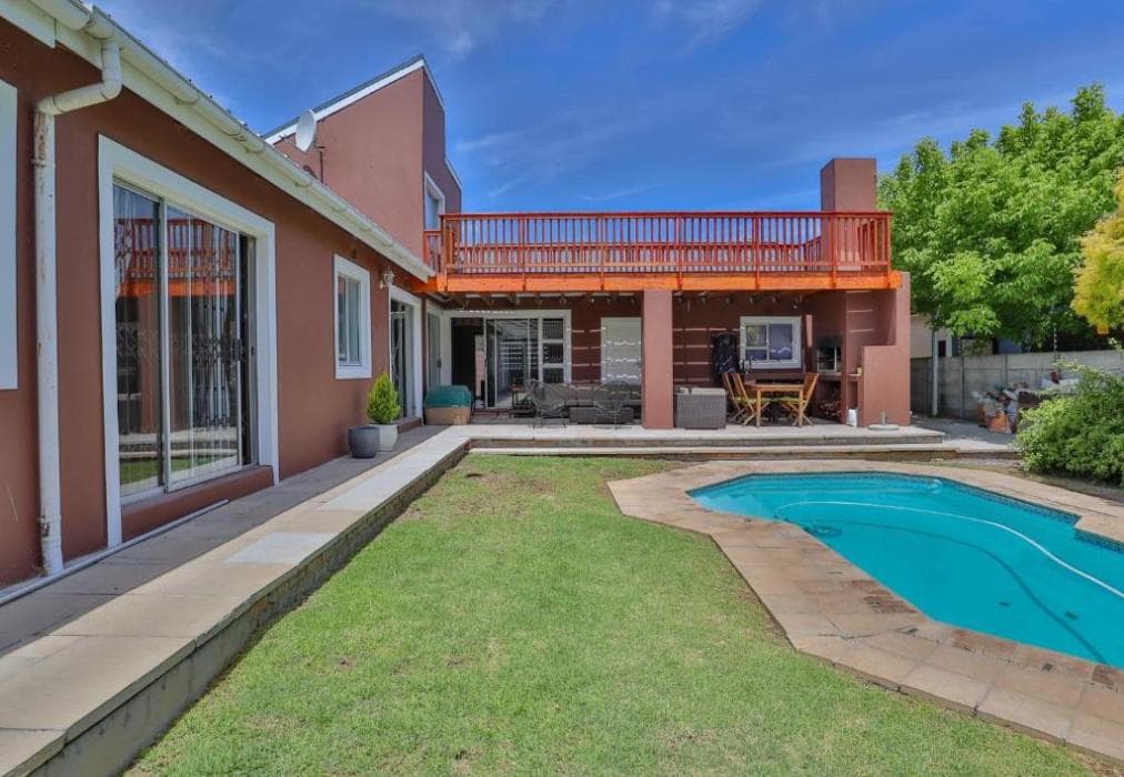 Fairview Crescent 03