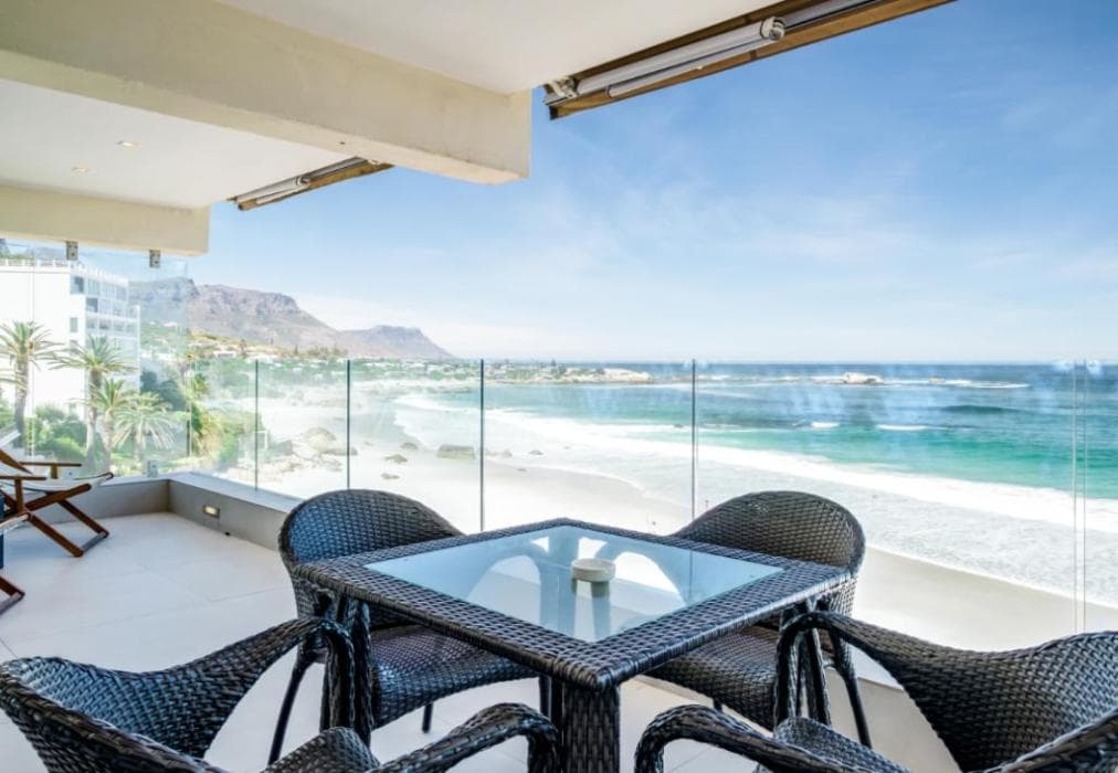 Ocean Breeze, Clifton