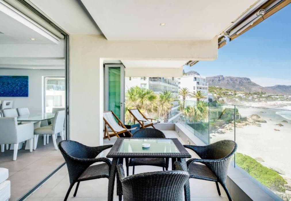 Ocean Breeze, Clifton