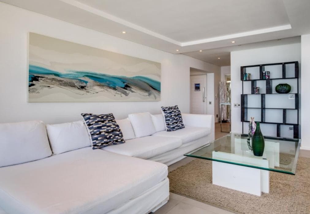 Ocean Breeze, Clifton