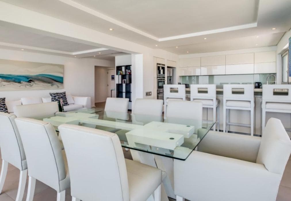 Ocean Breeze, Clifton