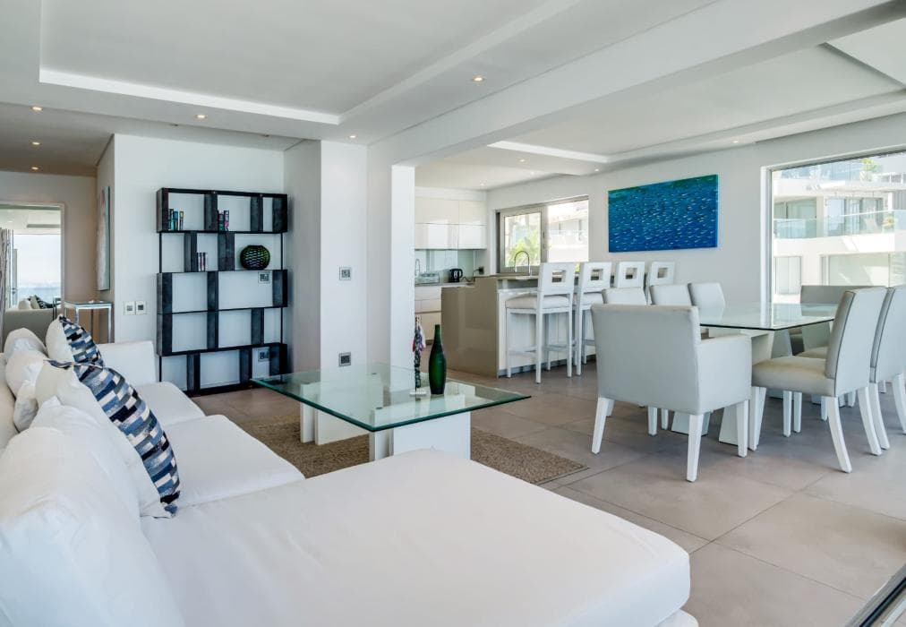 Ocean Breeze, Clifton