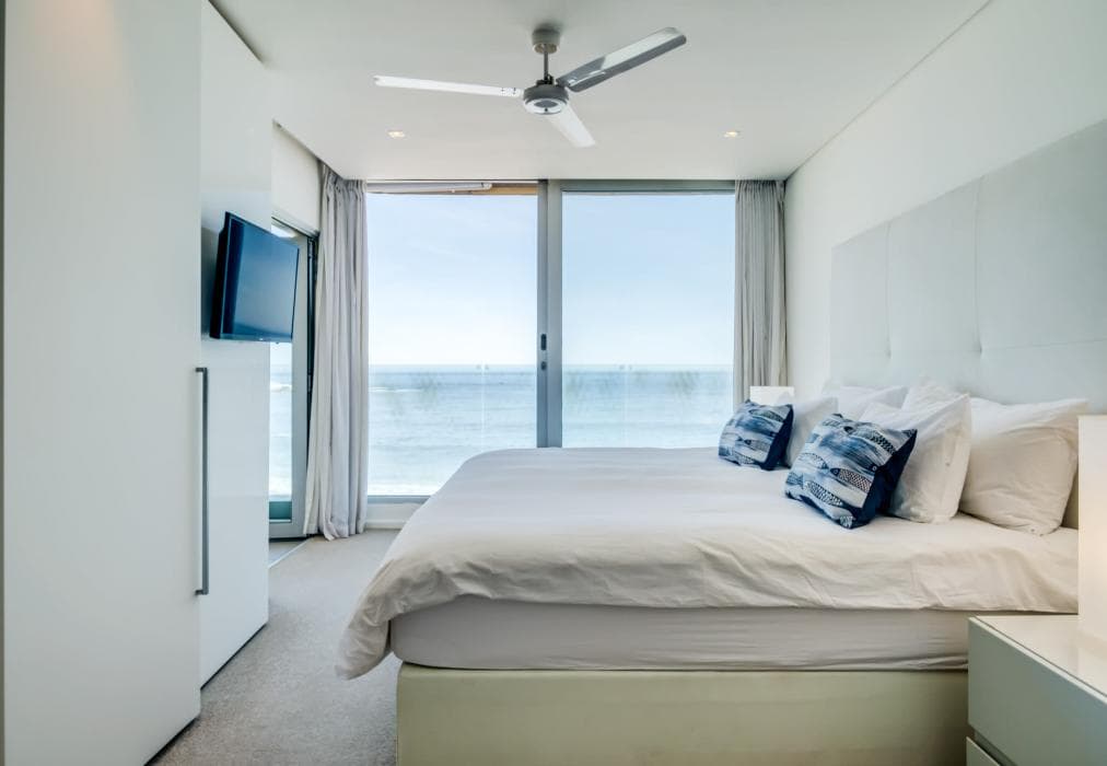 Ocean Breeze, Clifton