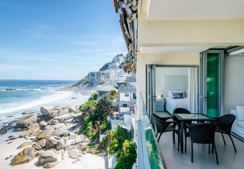 Ocean Breeze, Clifton