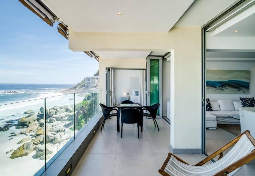 Ocean Breeze, Clifton