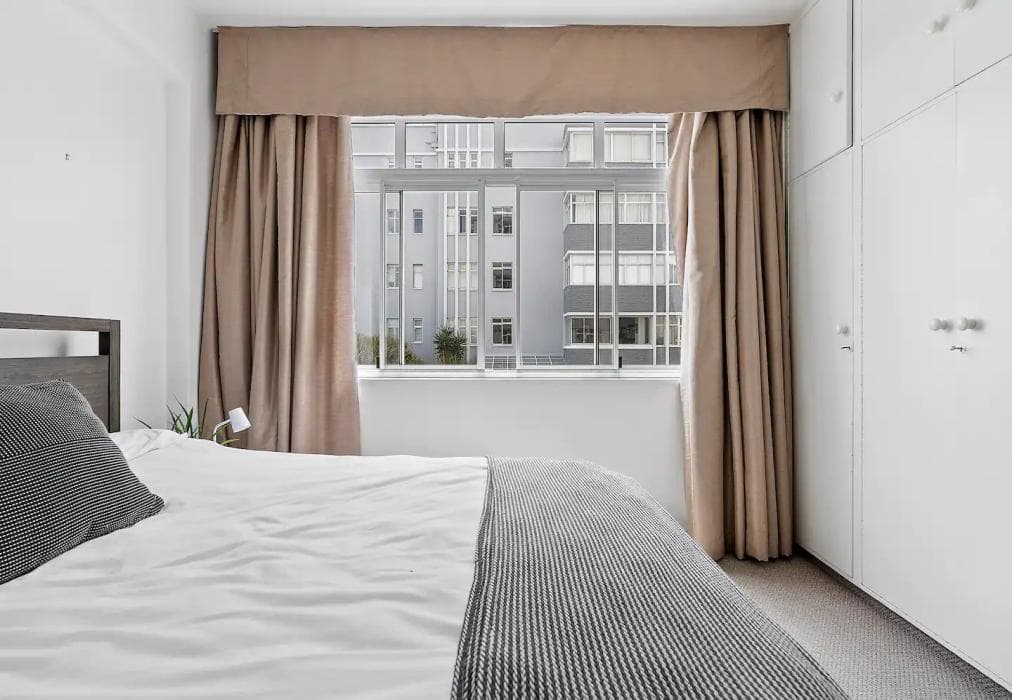 3 Bedroom Beachfront Shoreham Apartment