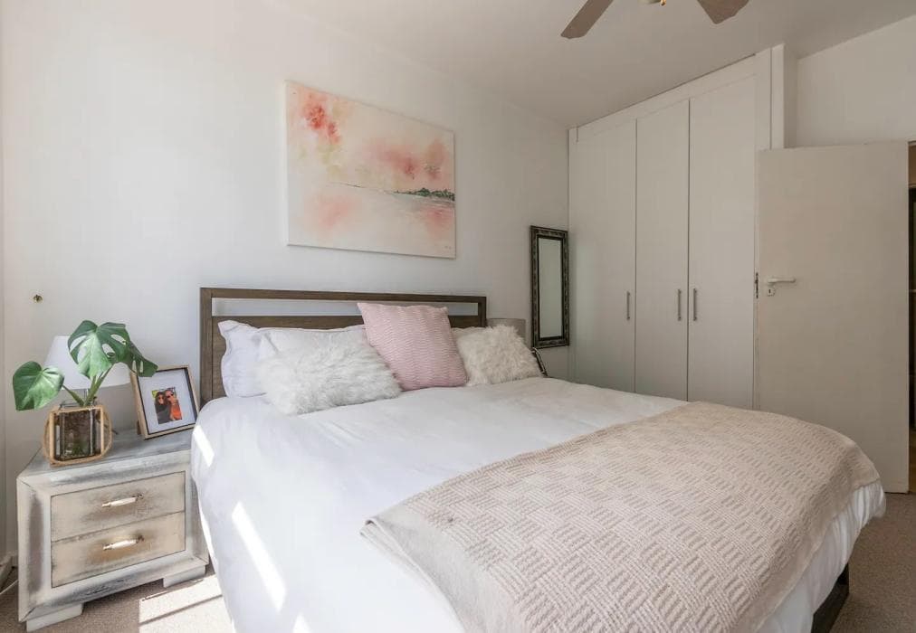 3 Bedroom Beachfront Shoreham Apartment