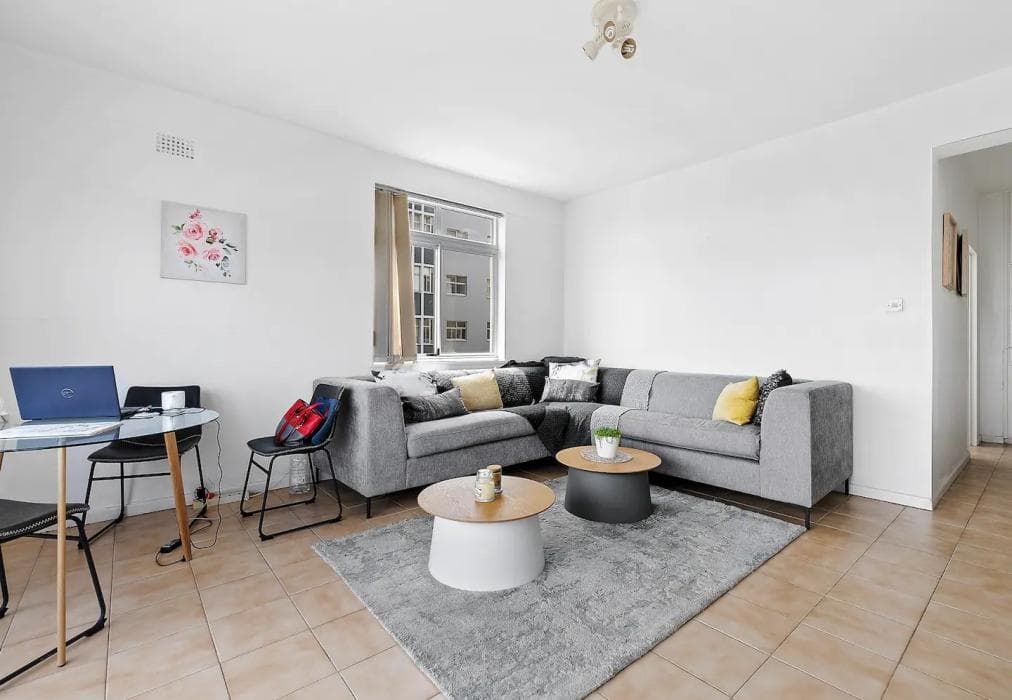 3 Bedroom Beachfront Shoreham Apartment