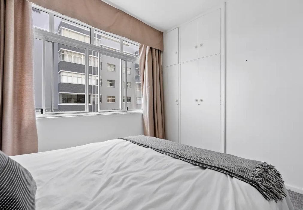 3 Bedroom Beachfront Shoreham Apartment