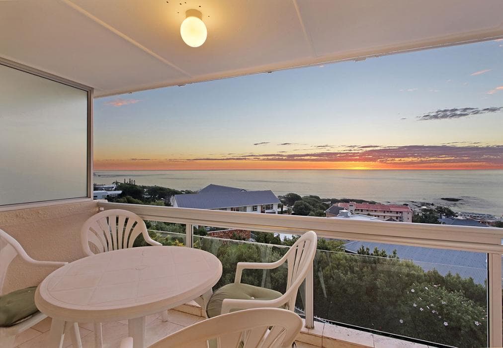 Panoramic Vista Apartment