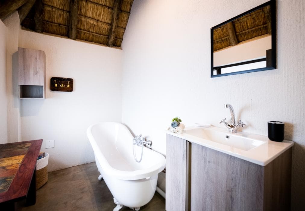 Nkanyi Wildlife House & Cottage