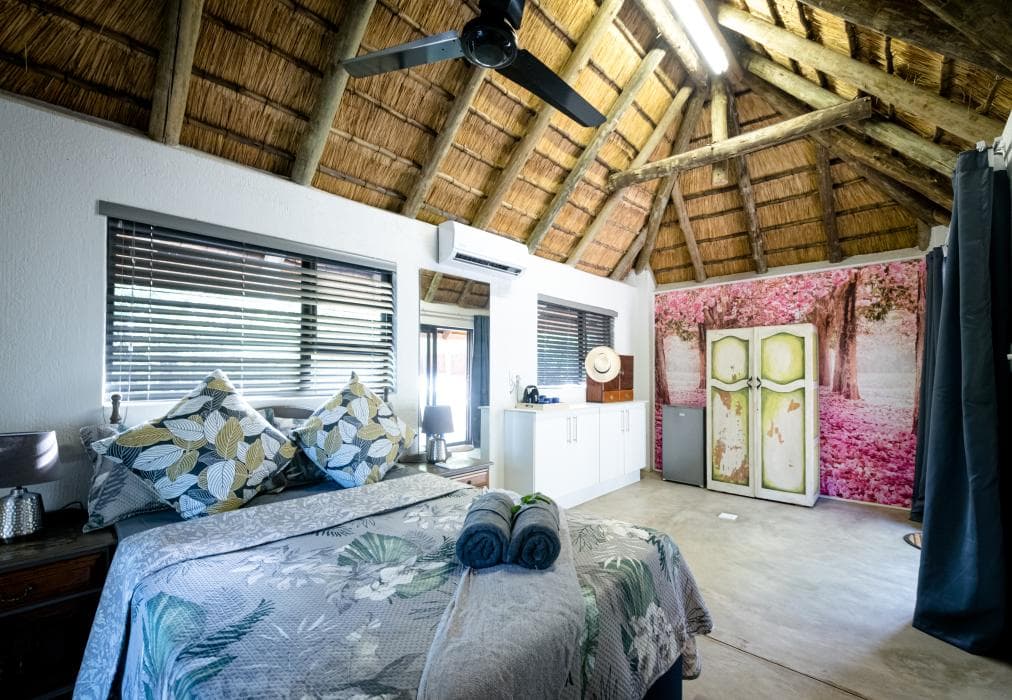 Nkanyi Wildlife House & Cottage