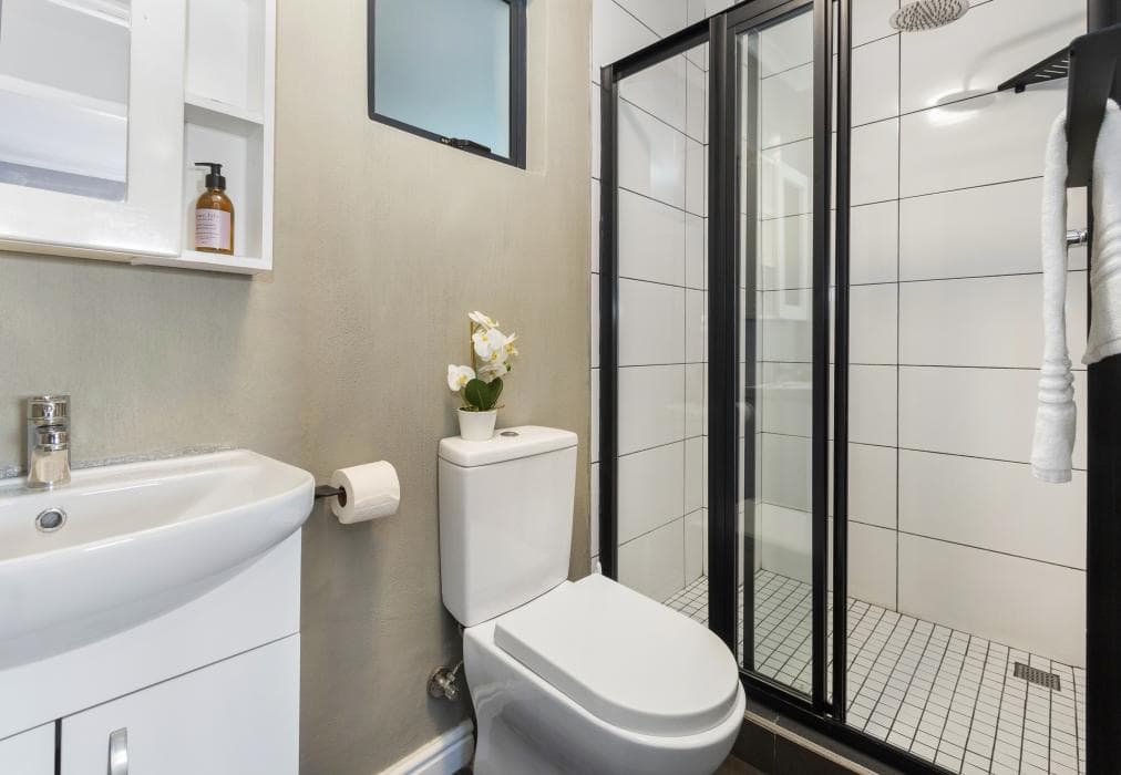 Cape on Portefield 5