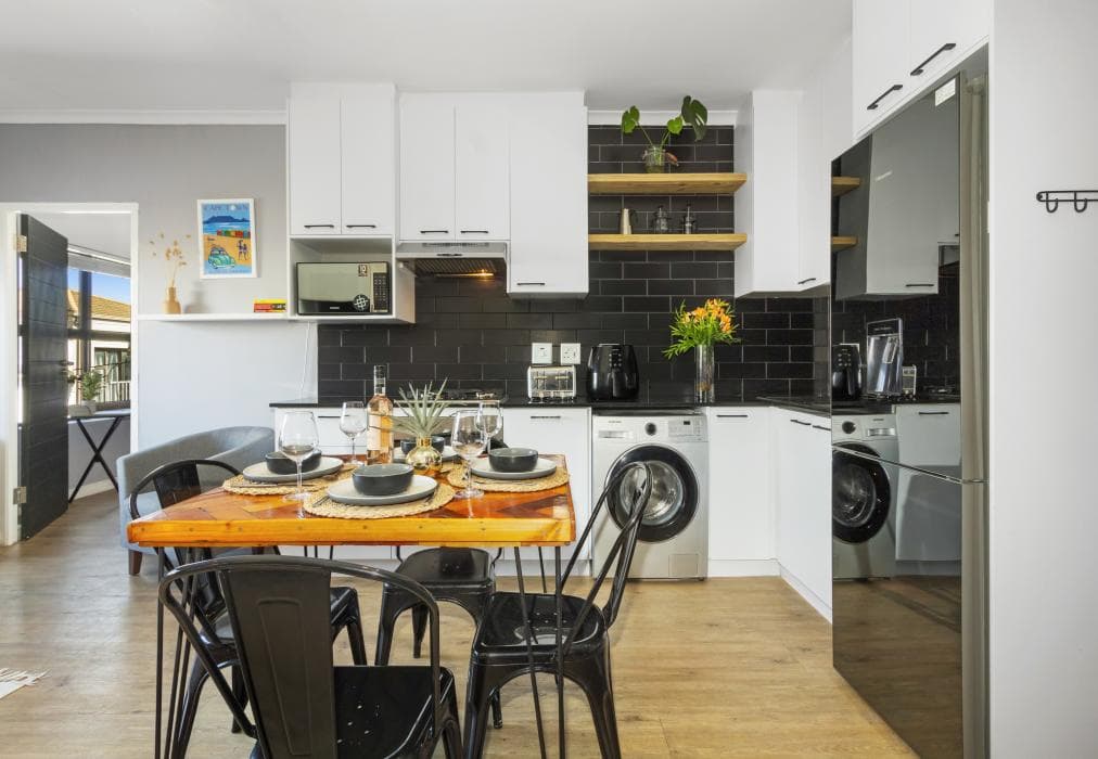 Cape on Portefield 5