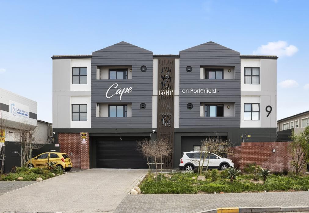 Cape on Portefield 5