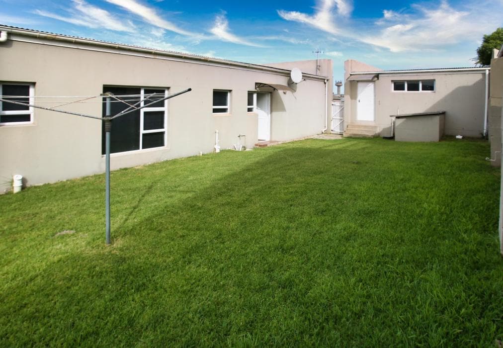 Lazy Lagoon Langebaan 6 sleeper