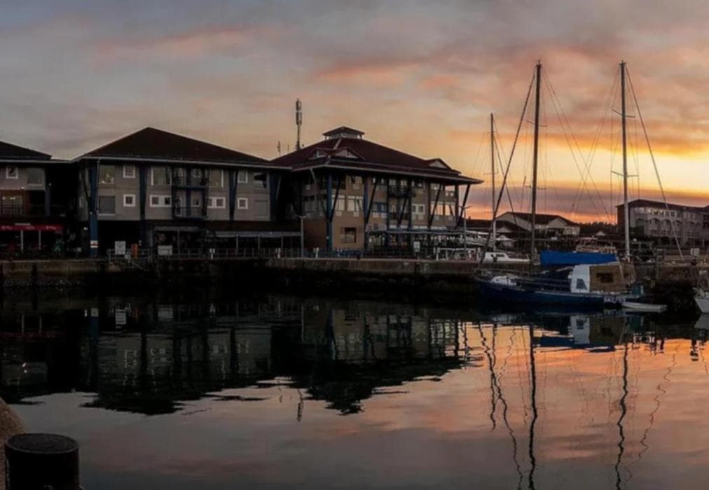 WaterfrontAccommodation