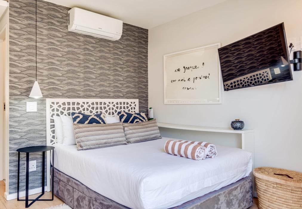 Bahati Executive Pad