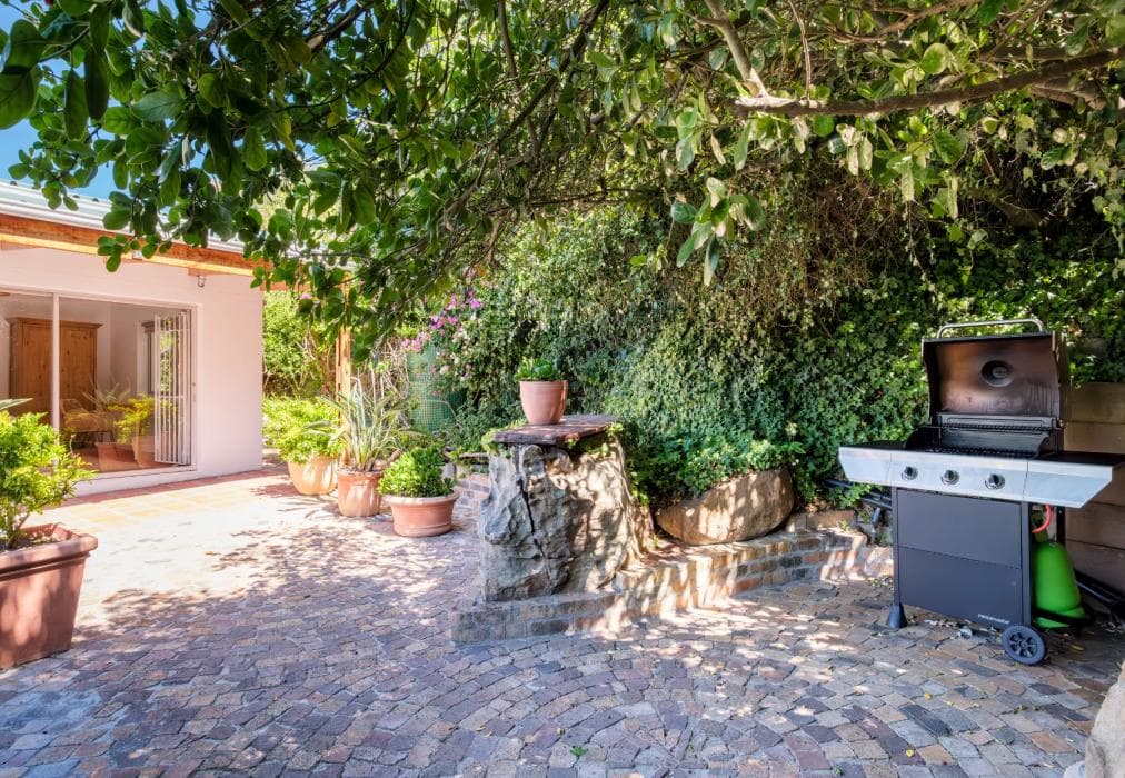 Mountain Views Villa