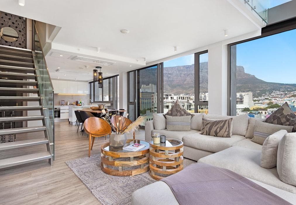 702 on Strand, Cape Town CBD