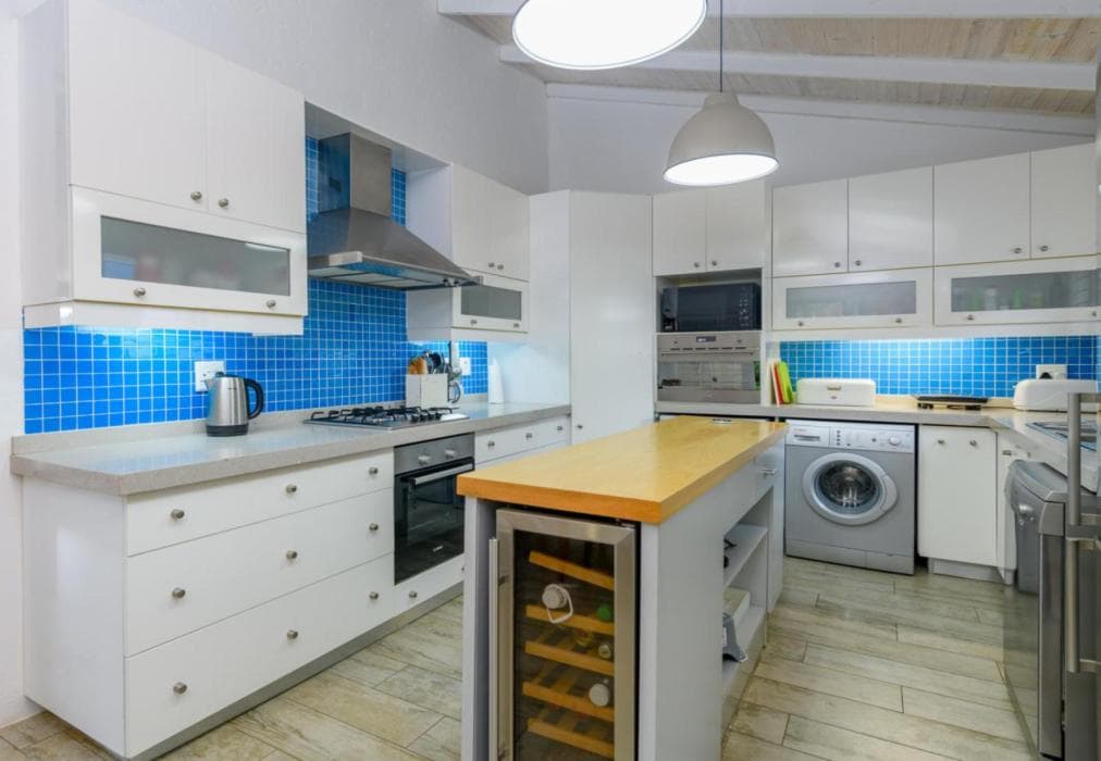 Four bedroom Superior 2533