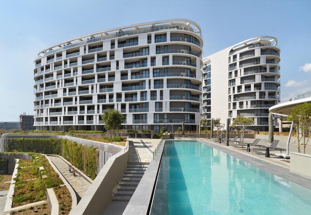 Ellipse Waterfall 3801